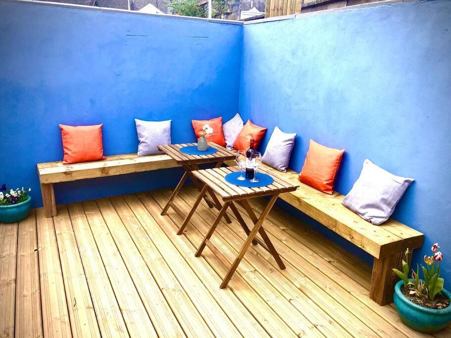 Luxe Living - Beach, Wifi, Parking Swansea